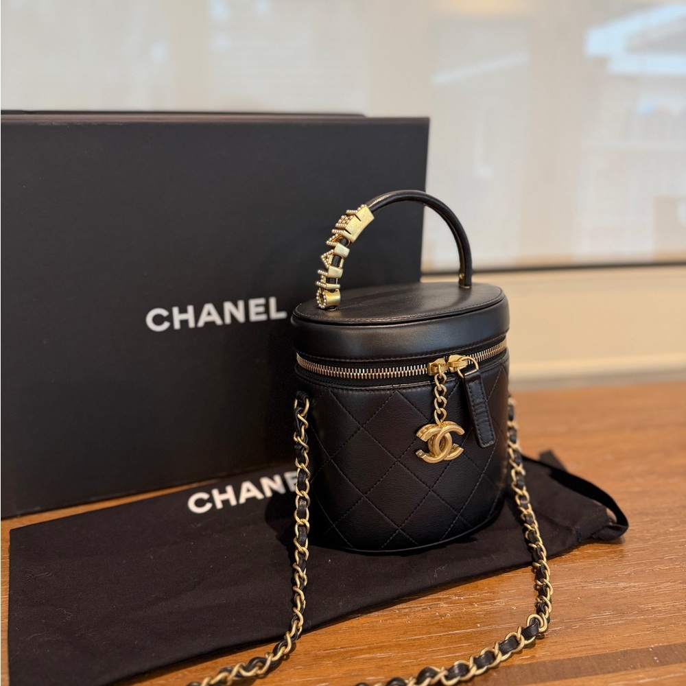 Chanel Black and Gold Mini Quilted Bag - Picture 7 of 7